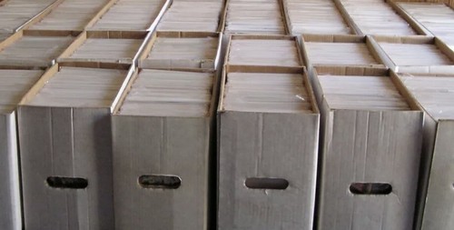 Lot 100 comics - of, 2000